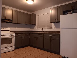9429 S Central Ave, Los Angeles, CA 90002