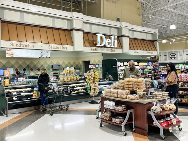 South Riding residents enjoy close proximity to a variety of stores and restaurants.