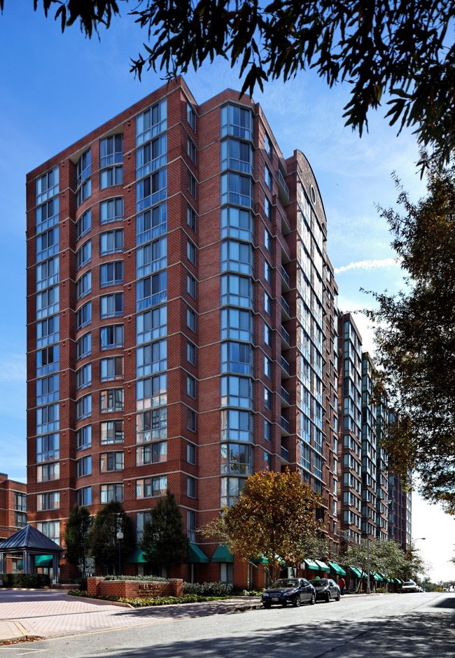 1401 N Taft St, Arlington, VA 22201