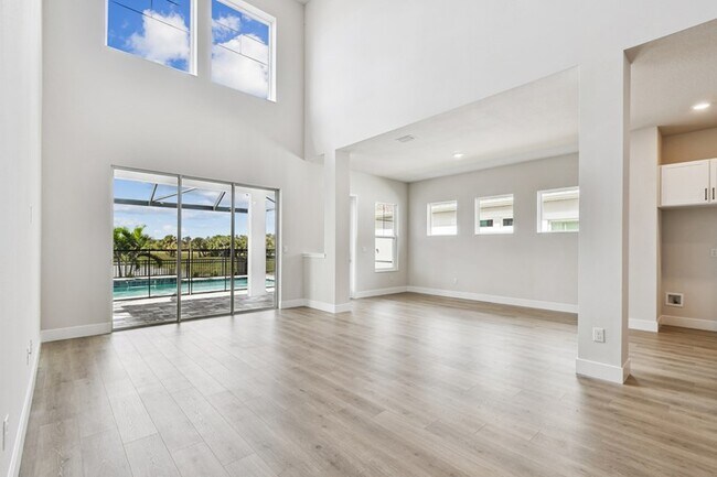 1550 Merrythought Ln unit 36446651, Sarasota, FL 34240 - photo 7