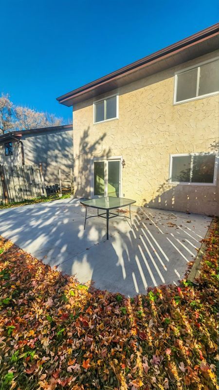 9 Heights Rd NE, Saint Michael, MN 55376 - photo 2