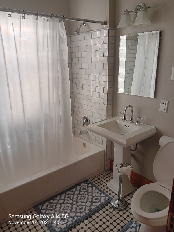 552 N Lawler Ave unit 1, Chicago, IL 60644 - photo 5