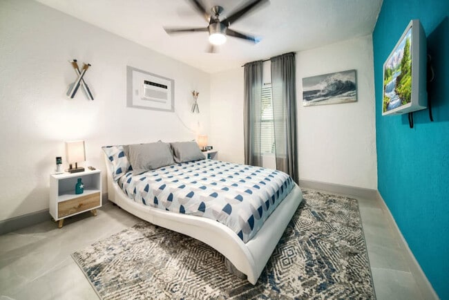 820 NE 14th Ave unit ID1369638P, Fort Lauderdale, FL 33304 - photo 2