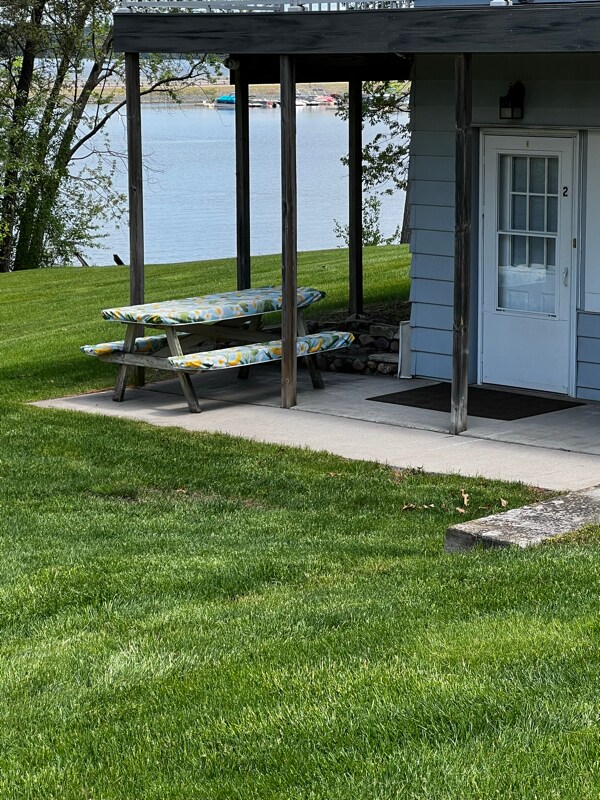 5483 176th St Unit 2, Chippewa Falls, WI 54729