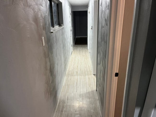 507 Pennsylvania Ave unit Upper, Irwin, PA 15642 - photo 3