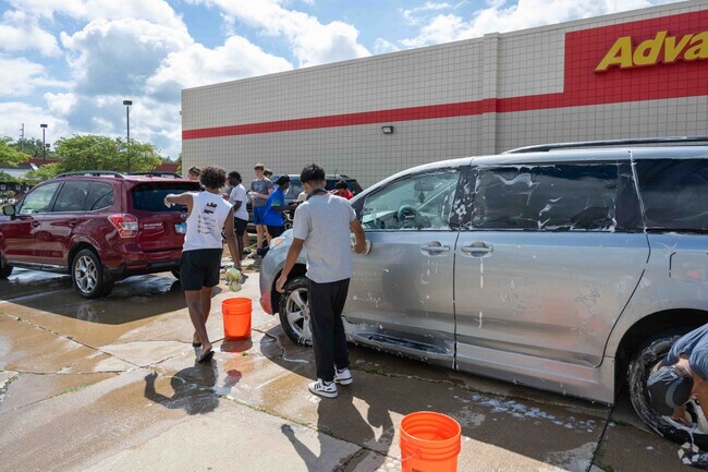 The Urbana Soccer team had a successful fundraising car wash near the Crystal Lake area.