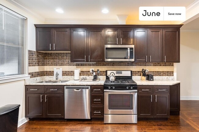 3743 N Albany Ave, Chicago, IL 60618 - photo 4