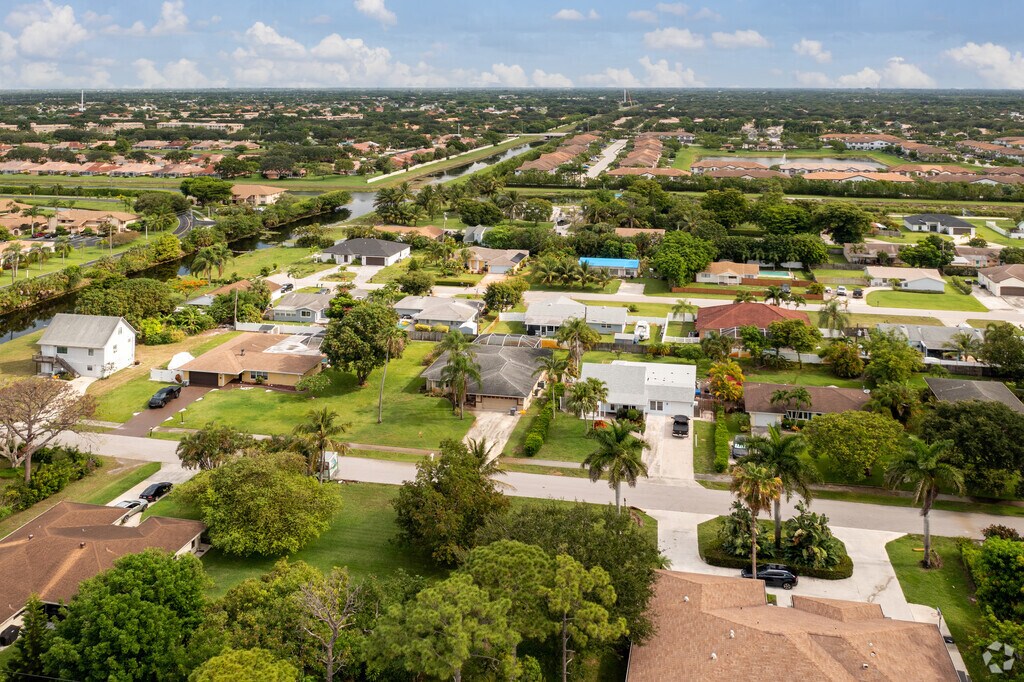 The Enclave At Delray Beach 14768 - Palm Greens Delray Beach Fl Primaryphoto 