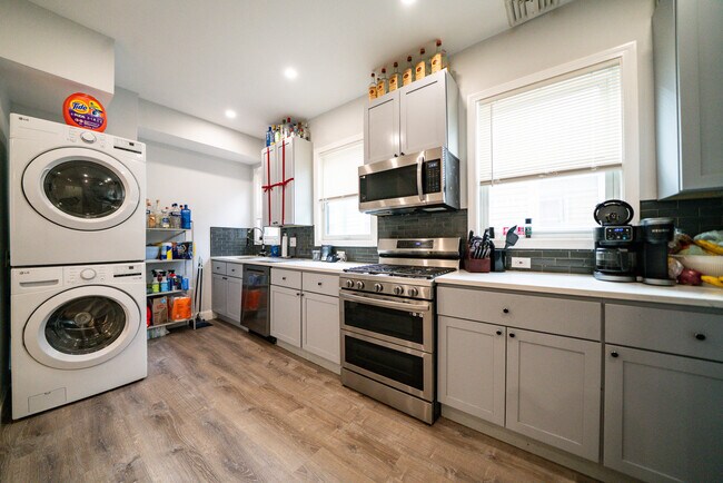 137 Centre St unit 3, Roxbury, MA 02119 - photo 2