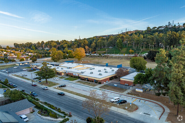 The pick up and drop off area for Grazide Elementary School in Hacienda Heights