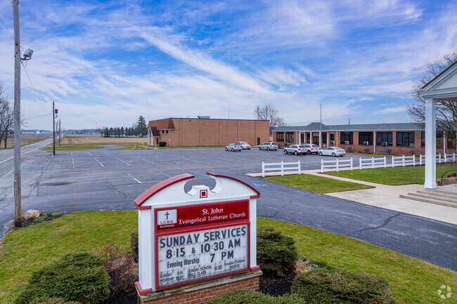 Welcome to St. John-Emmanuel Lutheran School.