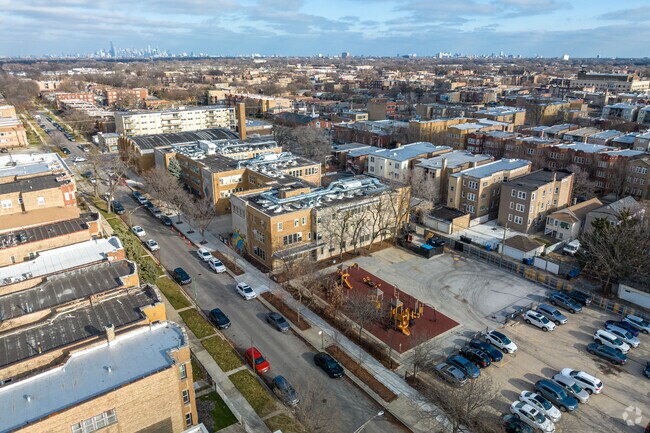 Joplin Elementary School serves grades PK, K-8.