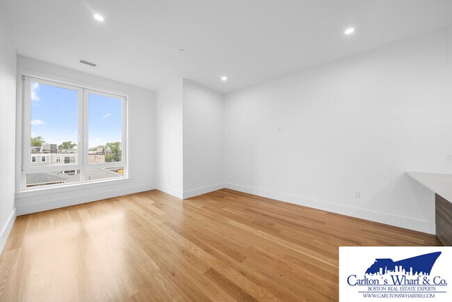 218 Old Colony Ave unit 505, Boston, MA 02127 - photo 4