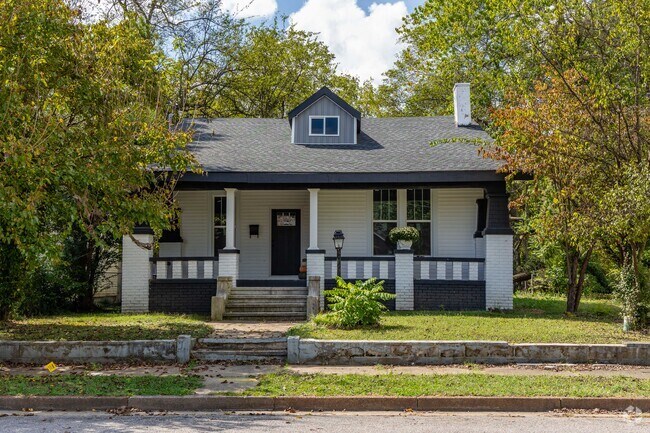 Some bungalows have been recently renovated and painted in Paducah.