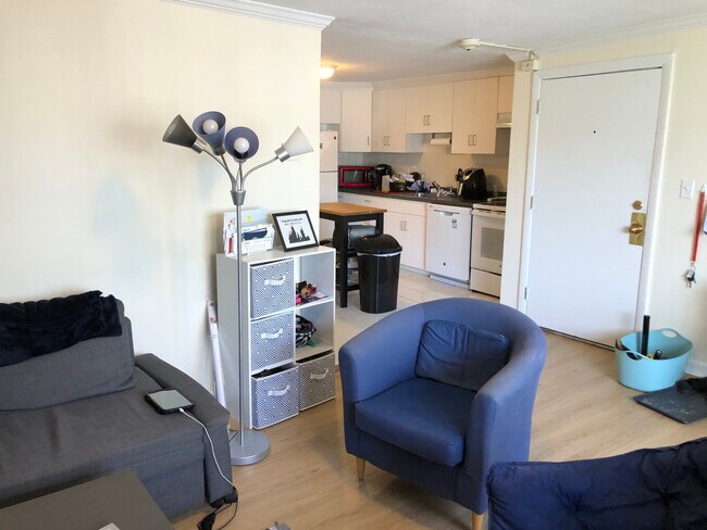 14 Westford St unit 7, Allston, MA 02134 - photo 5