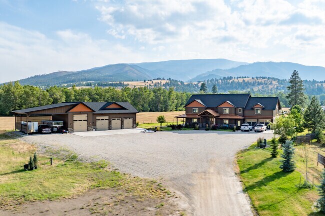 Homeowners at Carlton can I have some privacy surrounded by big land.