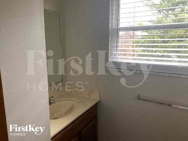 1472 Deer Crossing Ln, Columbus, OH 43085 - photo 6