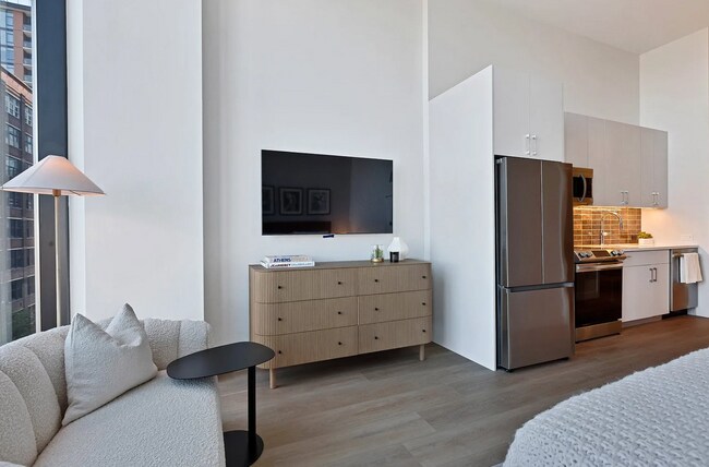 Van Buren Lofts unit 814, Chicago, IL 60607 - photo 6