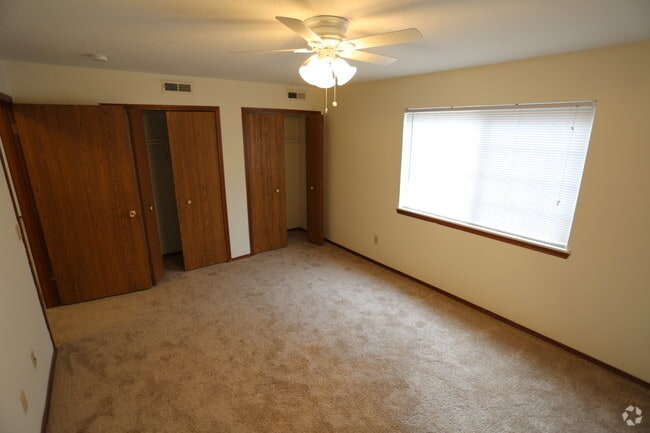 Cross Creek Apartments, Brunswick, OH 44212 - photo 7