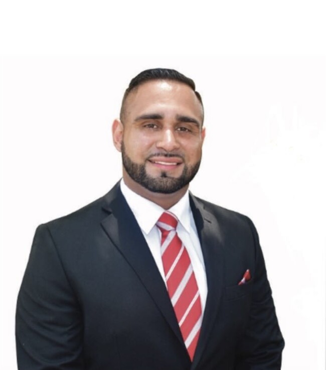 Agent Photo