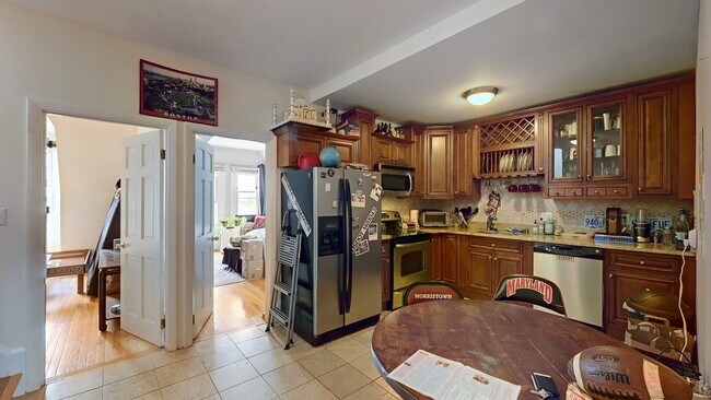 1400 Beacon St unit 4, Brookline, MA 02446 - photo 4
