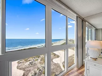 1290 Gulf Blvd Unit Lighthouse Towers 1505, Clearwater, FL 33767