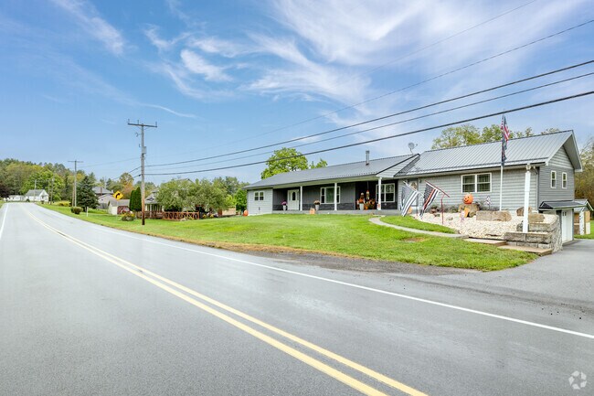 If you love the remote outdoors, Reade is the place for you.