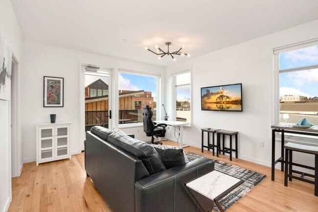 401 Linden St unit ID1013086P, Fort Collins, CO 80524 - photo 2