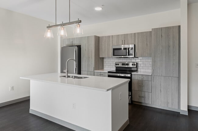 2420 E Capitol Dr unit 209, Shorewood, WI 53211 - photo 2