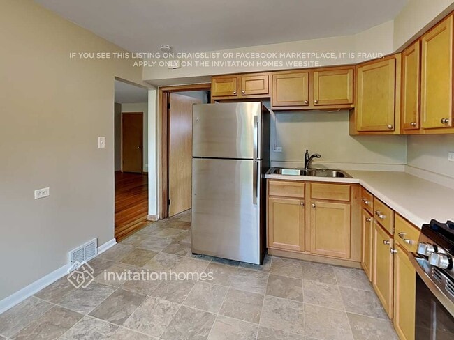 373 Mors Ave, Wheeling, IL 60090 - photo 7