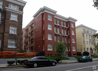 1436 R St NW, Washington, DC 20009