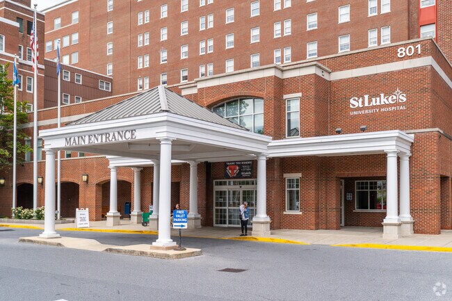 St Lukes Hospital in Fountain Hill is regarded as a top teaching hospital in the country.