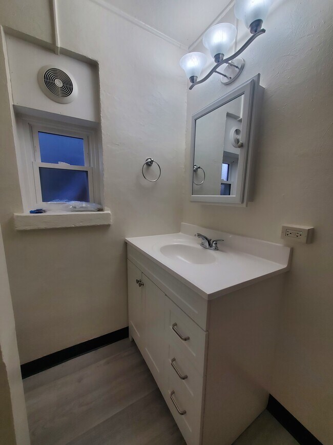 54 Morris St N unit 1, Waynesburg, PA 15370 - photo 7