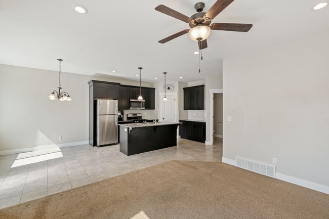 1721 N 3870 W, Lehi, UT 84043 - photo 2