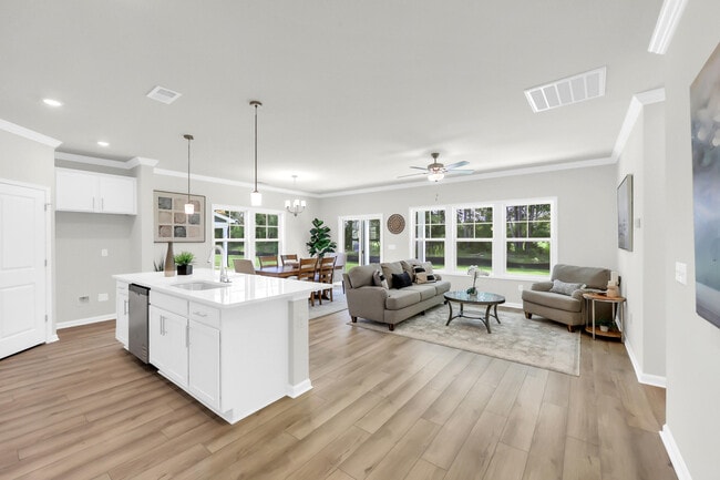 3156 Zeppelin Ln, Sumter, SC 29154 - photo 3