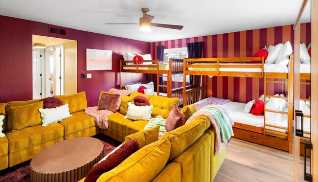 2431 E Laurel St unit ID1370181P, Mesa, AZ 85213 - photo 4