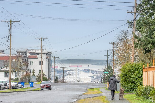 The Eastside community slopes off dramatically in certain areas, revealing peek-a-boo views.