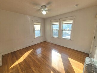 58 Ellerton Rd Unit 1, Quincy, MA 02169