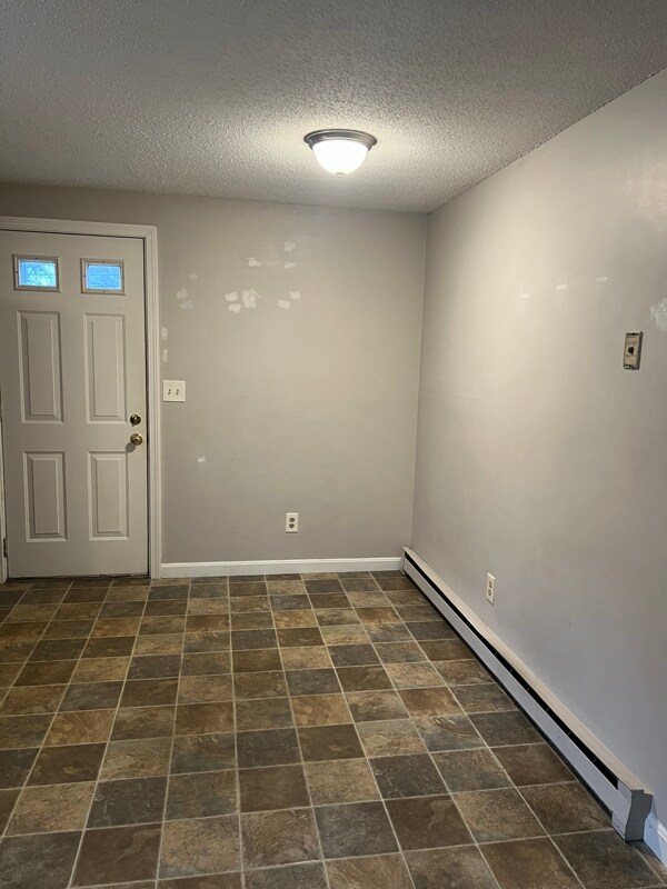 56 Hall St, Manchester, NH 03103 - photo 6