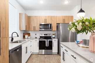 604 W Park Presidio Way, Draper, UT 84020