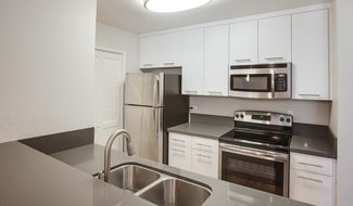 300 E Bellevue Dr, Pasadena, CA 91101