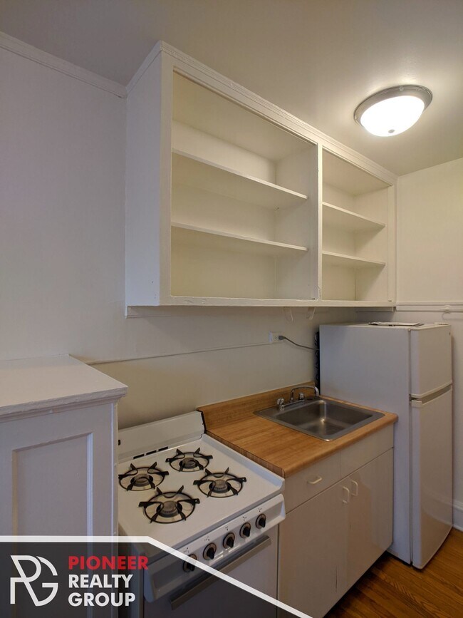 4635 N Paulina St unit 4631-409, Chicago, IL 60640 - photo 6