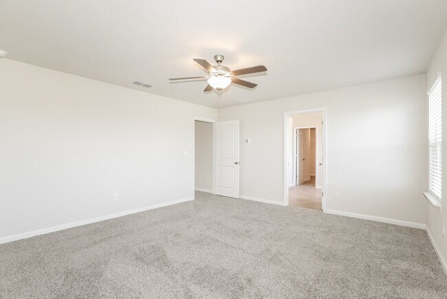 780 Sara Mdw Rd, Loganville, GA 30052 - photo 6