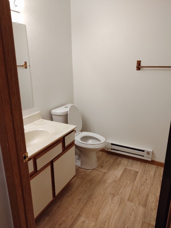 799 Roundhouse Addt unit 207, McGregor, IA 52157 - photo 5