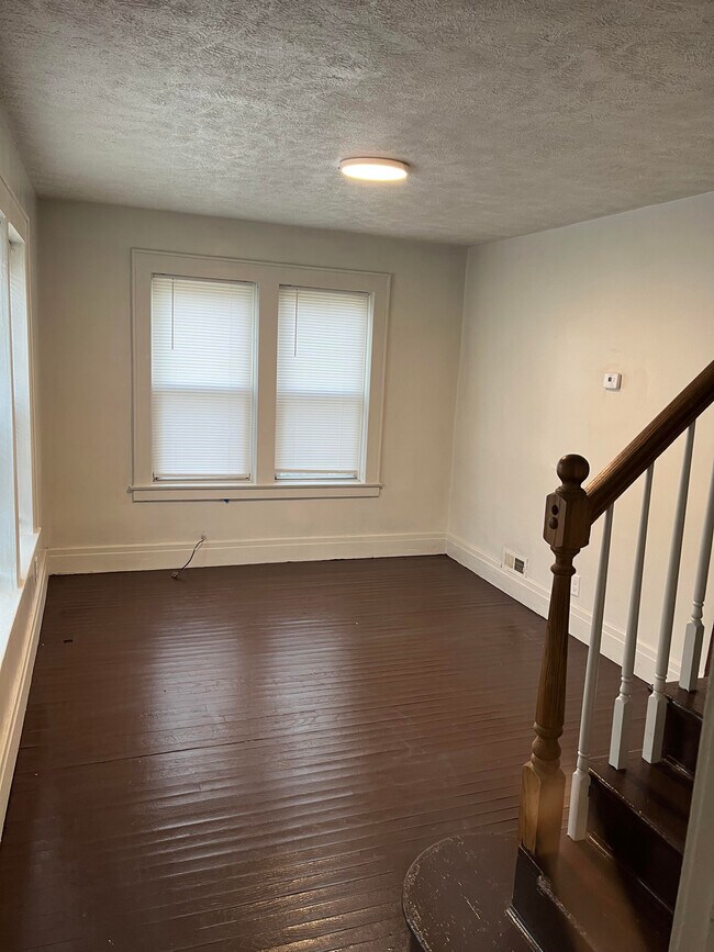 711 S Bay Rd, Syracuse, NY 13212 - photo 5