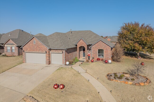 Three-car garages and large yards are easily found in the Kimberly Crossing area.