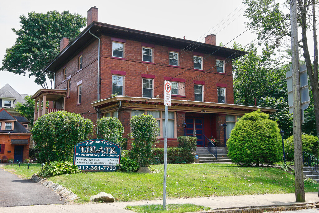 Tolatr Academy primarily serves students living in the Highland Park neighborhood.