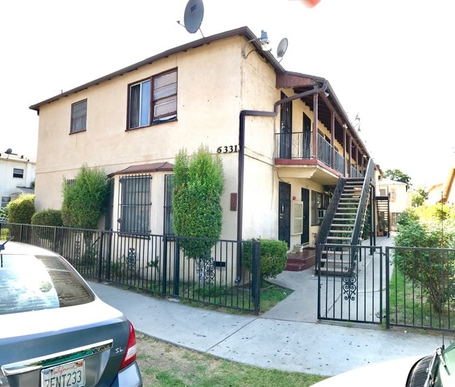 6331 Templeton St, Huntington Park, CA 90255 - photo 2