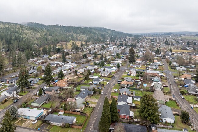 Sutherlin is home to approximately 8700 residents in southwestern Oregon.