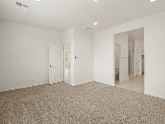 1519 E Cattle Graze Loop, Sahuarita, AZ 85629 - photo 7